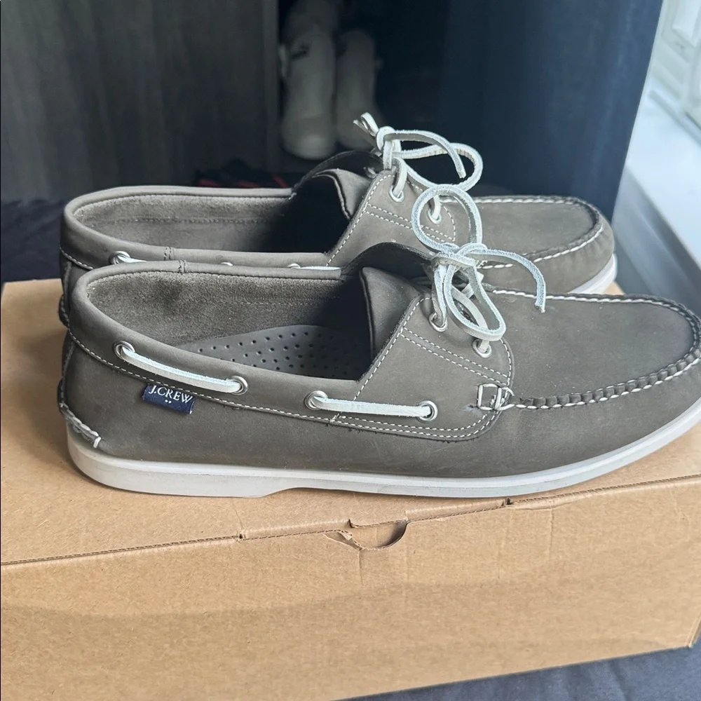 J. Crew Men's Nubuck Gray Boat Shoes with White Laces